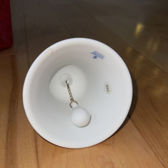 🎄 LLADRO VINTAGE 1998 White Christmas Bell Ornament🎄 - Picture 7 of 11